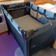 カトージ　ベビーベッドの画像