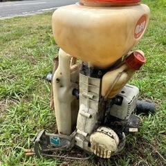 KUBOTA MD115-K クボタ背負い式エンジン 散布機の画像