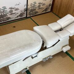 《価格変更》整体ベッド整体カイロベッド　骨盤矯正ドロップベッド　...