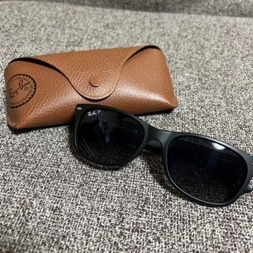 Ray-Ban偏光サングラスRB 2132-F