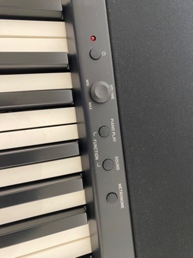 電子ピアノ　KORG B2 88鍵盤　ペダル付き