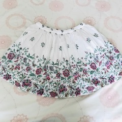 GAP GAPKids ひざ上スカート XL 150 160 花柄　白　子供服の画像