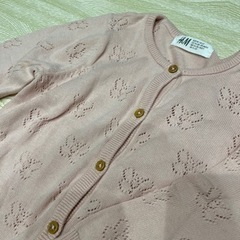 (値下げ!. H&M ベビー服　カーディガン　UK1.1/2〜2Yの画像