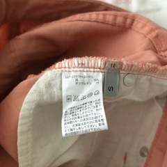 ユニクロ ピンク デニムショートパンツ S 150 160 子供服の画像