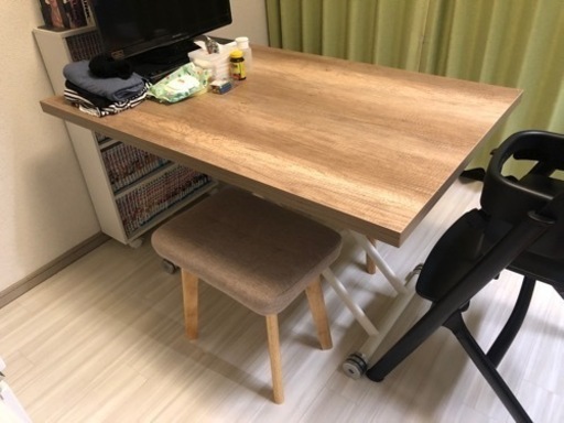 昇降テーブル　120センチ　椅子付き