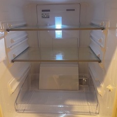 シャープ冷蔵庫の画像