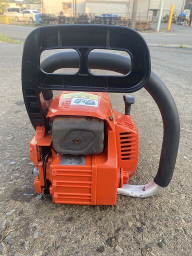 現物確認歓迎、初期不良やアフターケアも安心 整備済 かけ易い 共立 35.8cc エンジン チェンソー iスタート CSVE355 本体 25AP仕様