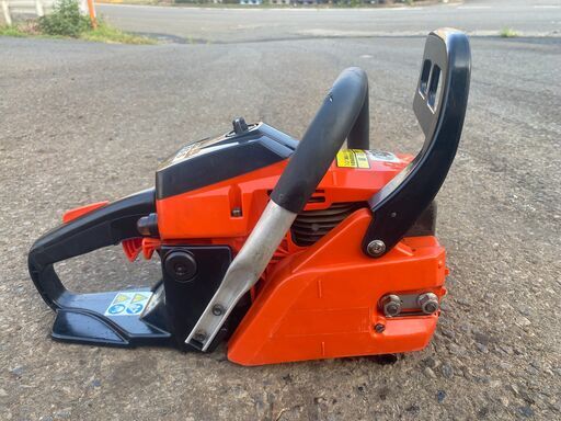 現物確認歓迎、初期不良やアフターケアも安心 整備済 かけ易い 共立 35.8cc エンジン チェンソー iスタート CSVE355 本体 25AP仕様