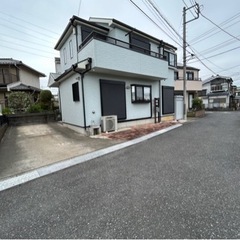 キャンピングカー駐車可　バイクガレージ付一戸建て