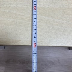 白パソコンデスクの画像