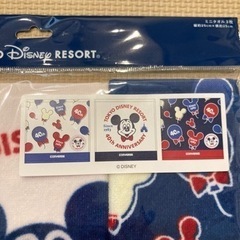 ディズニー　converseコラボ　ミニタオルの画像
