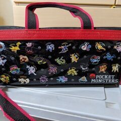 お話中。お問い合わせ停止。ポケモン柄、絵の具セットの画像