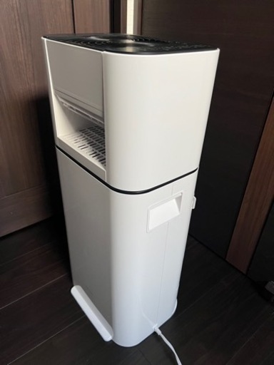 【決まりました】アイリスオーヤマ 除湿機　衣類乾燥機　サーキュレーター　KIJD-I50