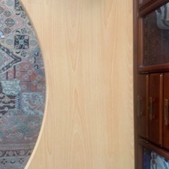 キャスター付きベッドテーブルの画像