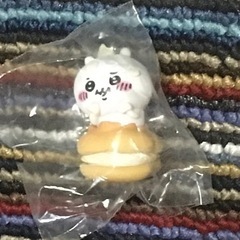 ★ちいかわの絵本と新品キーチェーンのセットの画像