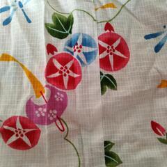 朝顔柄の浴衣とハート刺繍の帯の画像