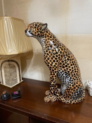 ヒョウ　置物　イタリア