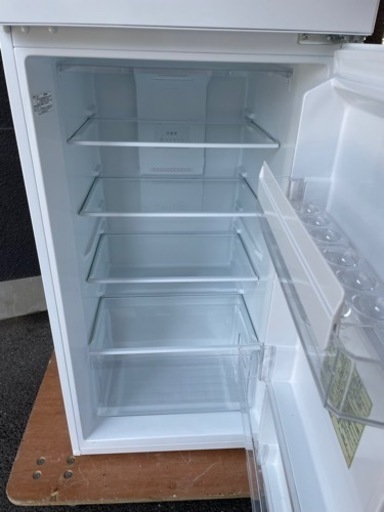 ※受付終了　再値下げ❗️早い者勝ち❗️ヤマダセレクト　冷蔵庫　236L 2022年製　新品同様です❗️