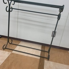 おしゃれな　タオルハンガー