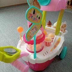 アイスクリーム屋さん、おままごとの画像