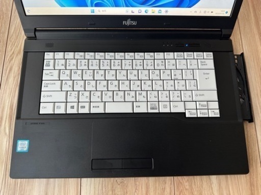 721-3★2017年1月モデルSSD256GB DVDマルチ搭載 メモリ4GB 第6世代 Core i3 富士通 LIFEBOOK 