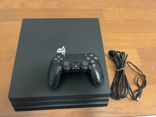 プレステ4Pro 本体のみ 箱無し 【取引中】