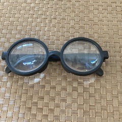 子ども用瓶底丸メガネ