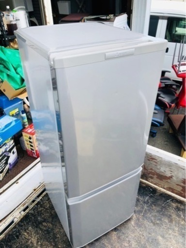 北九州市内配送無料　保証付き　三菱電機 MITSUBISHI ELECTRIC MR-P15Y-S [冷蔵庫 Pシリーズ （146L・右開き） ピュアシルバー]