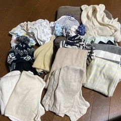 新生児服　50-70  ミトン　ロンパース　冬服　ニット帽　おくるみ