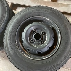 アイスガードスタッドレスタイヤ　軽トラ４本ホイール付きの画像