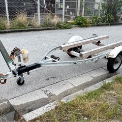 水上バイク用トレーラー