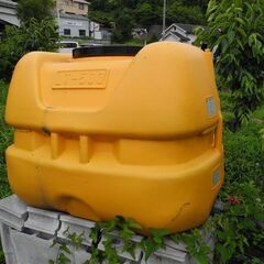 高松 大型の貯水タンク ローリータンク ５００L 20mホース付...