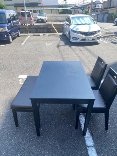 北九州市内配送無料　4人掛けダイニングテーブルセット