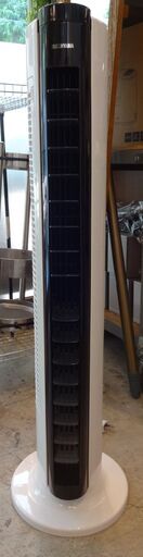 エイブイ：アイリスオーヤマ　タワーファン　KTWF-C81T　2017年製