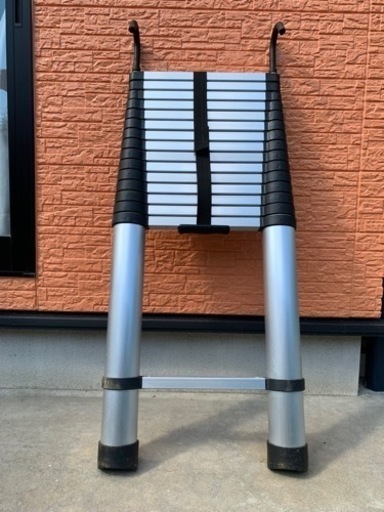 伸縮はしご　6.2メートル