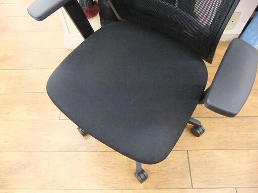 KOKUYO  OAチェア CCR-GS7116 黒 布張り メッシュ ハイバック アーム付 コクヨ オフィスチェア 札幌市 厚別区