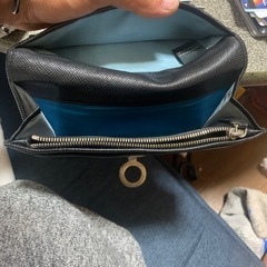 こちらブルガリの長財布になりますの画像