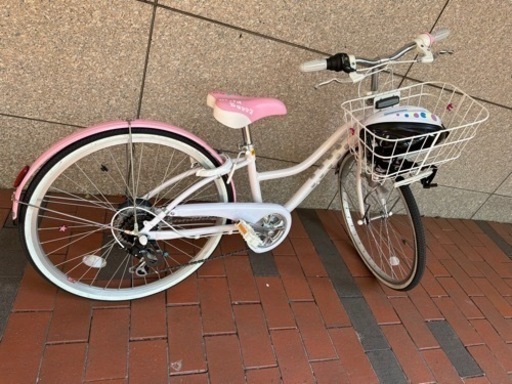 子供用自転車ブリヂストン24インチ　ヘルメット付　美品です