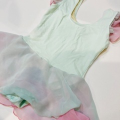 【子供服】バレエ用　レオタード　女の子
