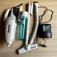 マキタ(Makita) 充電式クリーナ 10.8V CL107F...