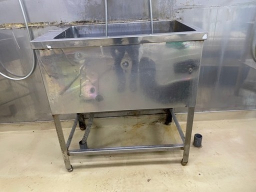 中古のステンレスシンク引き取り限定