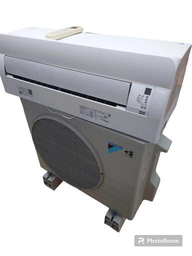 【売ります】ダイキン　ルームエアコン　F28WTCXS-W　2019年製　主に10畳用