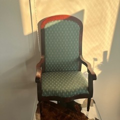 アンティーク　飾り　椅子　人形サイズの画像