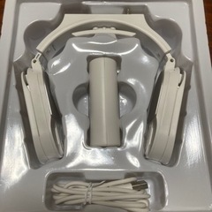 涼しくなります。新品同様。サンコー　ネッククーラー　スリム　ホワイト