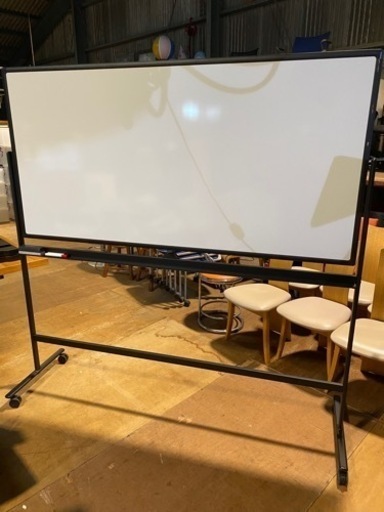 真作】絵画 戸田彰 油彩6号 陽光 應美会会員 精密描写