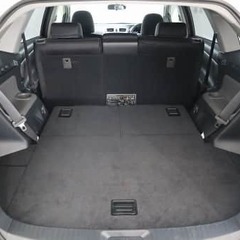 荷物もしっかり載せられる👍❕　トヨタ　マークXジオ