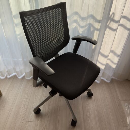 オカムラ（okamura）バロンチェア (Baron) 高級オフィスチェア 肘付ローバックチェア