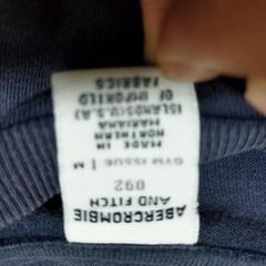 アバクロ半袖TシャツMの画像