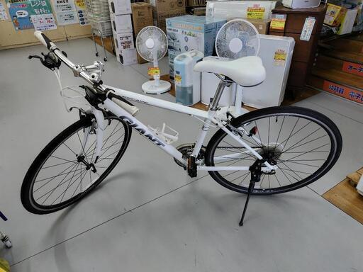 J303★多少の使用感有り★クロスバイク★GIANT ESCAPE R3★3✕8段速★700✕28C