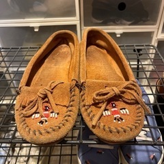 ミネトンカ　